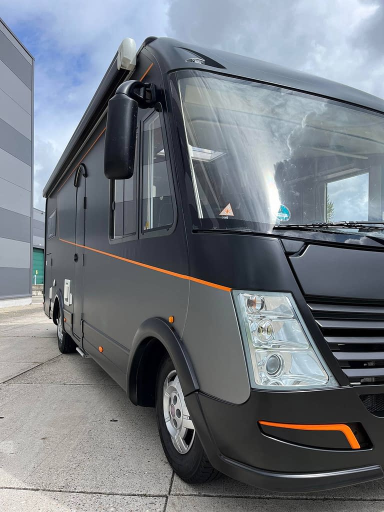 detail-wrap-camper