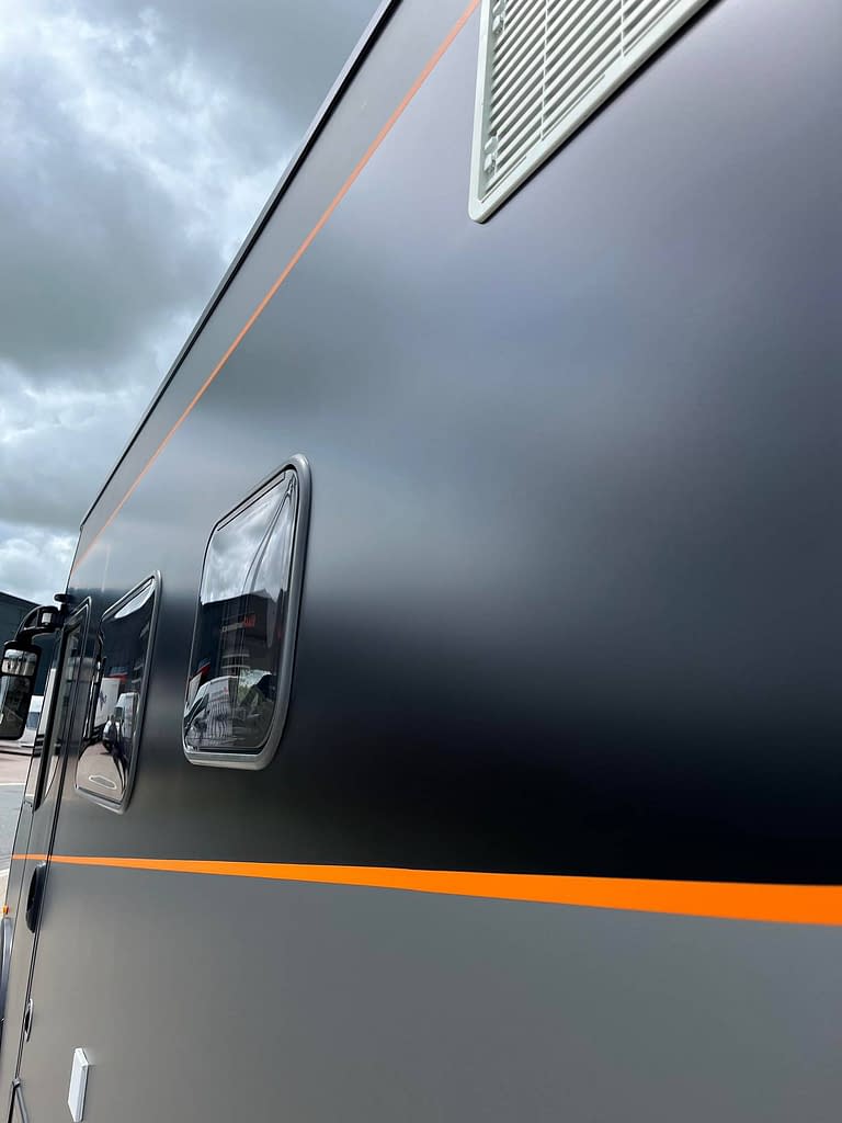 detail-wrapfolie-camper-uitstraling