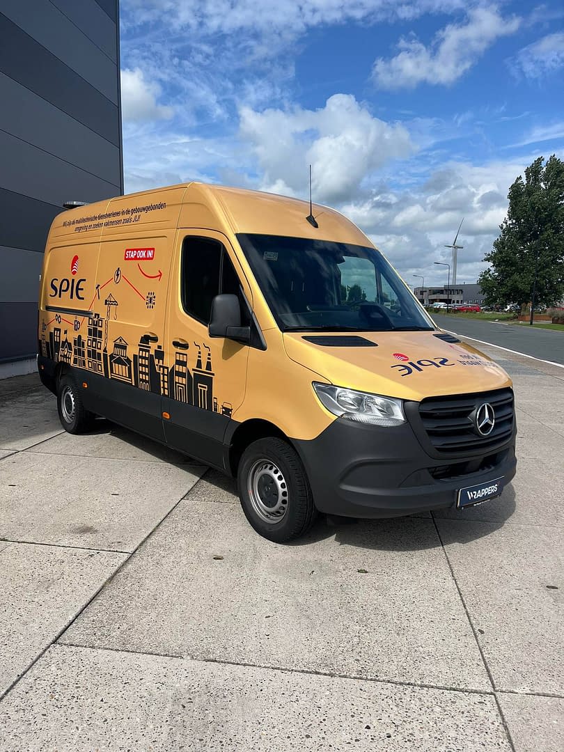 gouden-carwrap-voor-spie-15